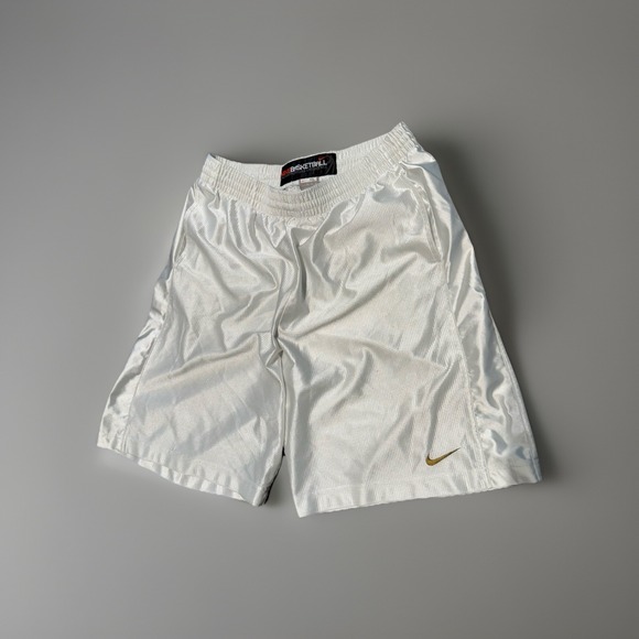 Super Rare Vintage Nike Basketball Dazzle Shorts Shiny XL White & Gold‎ Logo Y2K - Picture 1 of 9